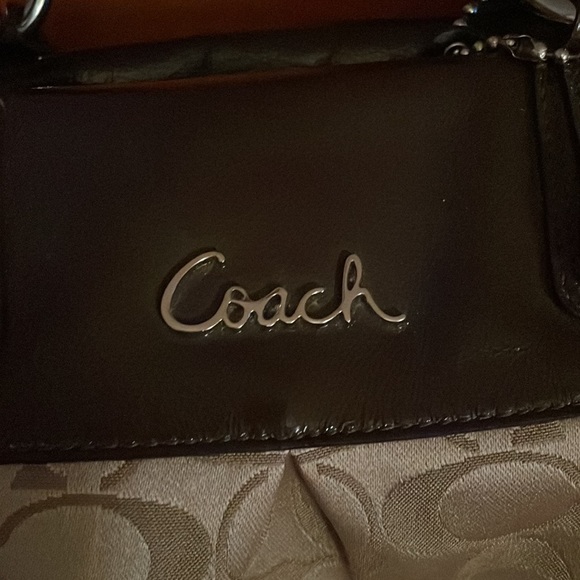 EUC - Coach Ashley Crossbody & Wallet - Picture 4 of 16